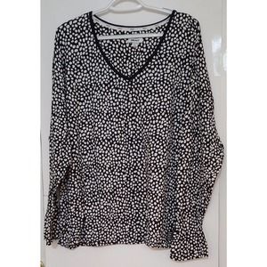 DKNY Women's 2-Piece Lightweight Soft Sleep top w/ Eye Mask